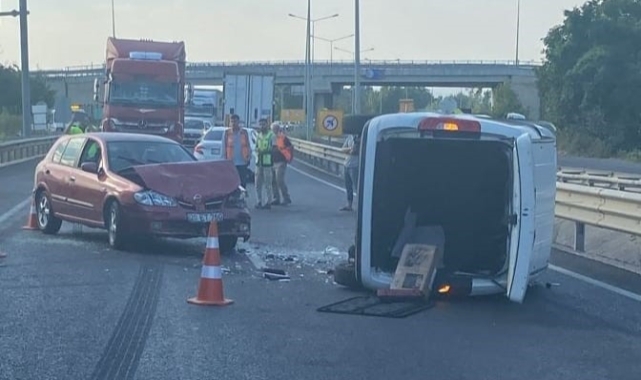 Bursa'da iki araç kafa kafaya çarpıştı: 7 yaralı