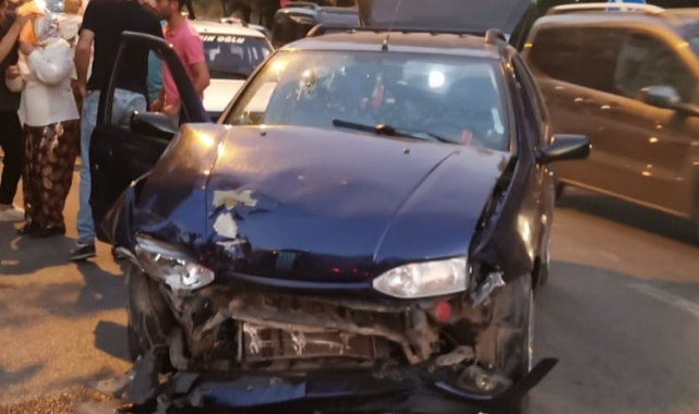 Bursa'da yine aynı kavşak, yine kaza!