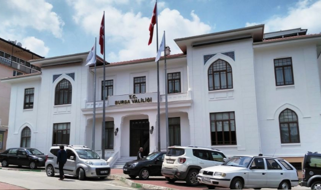 Bursa Valisi değişti