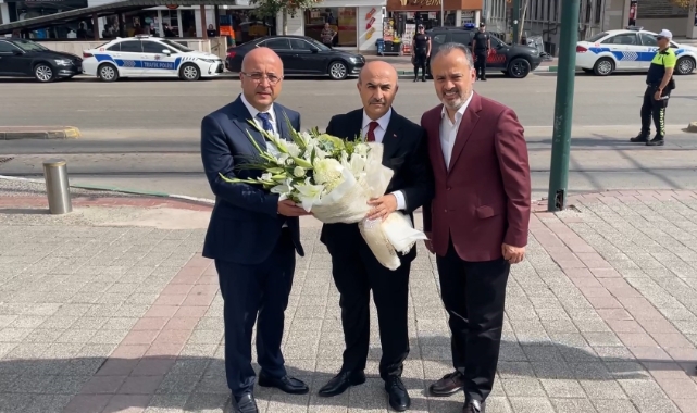 Bursa Valisi Demirtaş törenle karşılandı