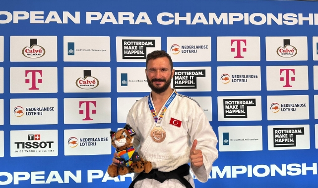 Bursalı Milli sporcu Çimciler, Avrupa üçüncüsü oldu
