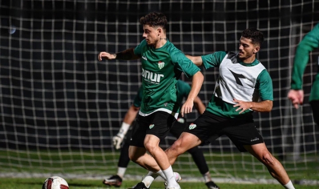 Bursaspor’da tempo arttı