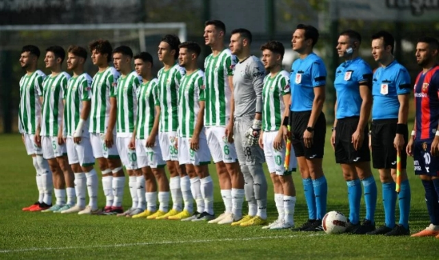 Bursaspor sezonun ilk maçında 1 puana razı oldu