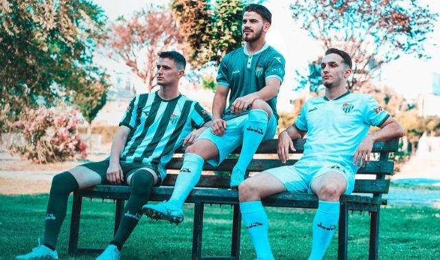 Bursaspor’un yeni sezon formaları tanıtıldı