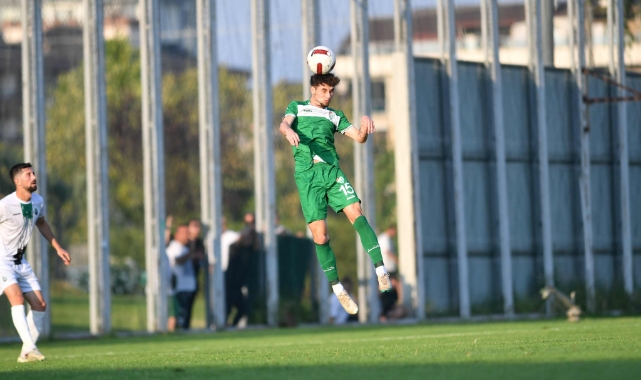 Bursasporlu futbolcuların lisansı çıktı