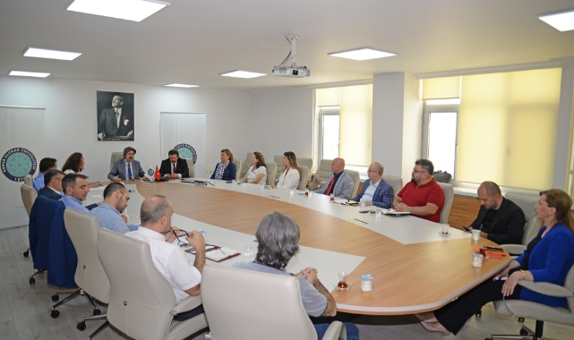 BUÜ’de yeni koordinatörlerle ilk toplantı yapıldı