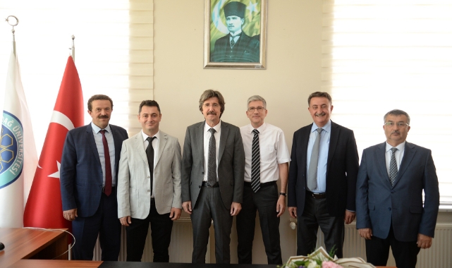 BUÜ Mühendislik Fakültesi’nde bayrak değişimi