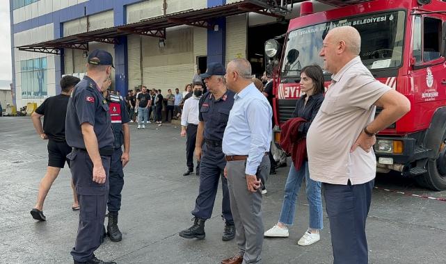 Cam fabrikasındaki yangın 13 saat sonra kontrol altında