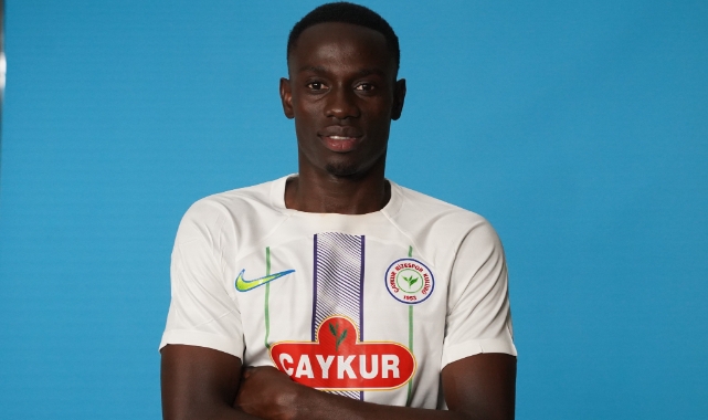 Çaykur Rizespor, Diouf’u kadrosuna kattı