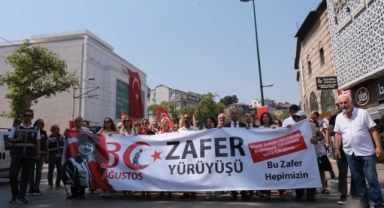 CHP Bursa'dan, Zafer Yürüyüşü