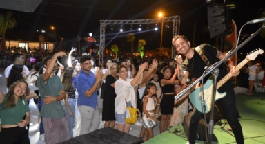 Çine'deki konser beğeni topladı