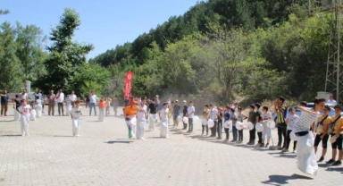 Çocuklar Yaz Kapanış Şenliğinde doyasıya eğlendi