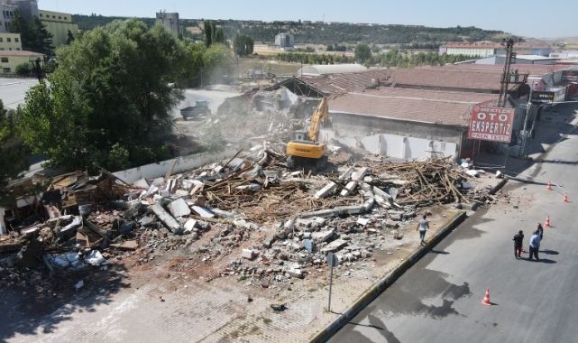 Çorum Belediyesi yeni yollar açmaya devam ediyor