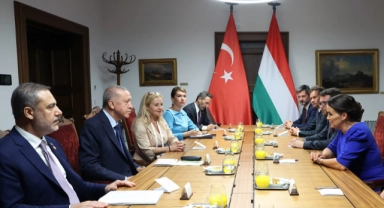 Cumhurbaşkanı Erdoğan, Macar mevkidaşı ile görüştü