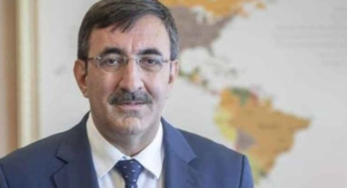 Cumhurbaşkanı Yardımcısı Yılmaz, Pakistan'a gidecek