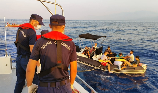 Datça’da 11 düzensiz göçmen kurtarıldı