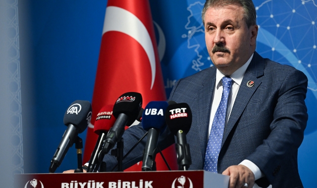 Destici: "Ocak ayı beklenmeden emekliye zam yapılmalı"