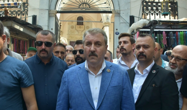 Destici: "Problemlerin başında ekonomi var"