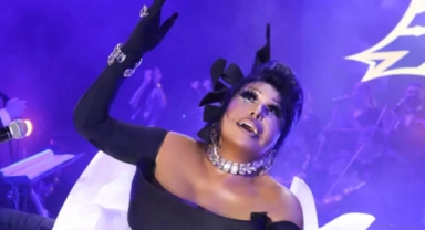 Diva Bülent Ersoy Kuruçeşme Açıkhava'da