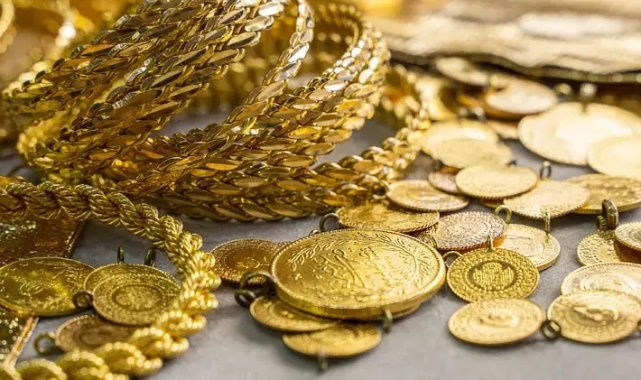 Düğün sezonunun gözde takısı tarih oluyor