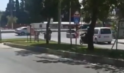 'Dur' ihtarına uymayan motor kaza yaptı! 2 yaralı