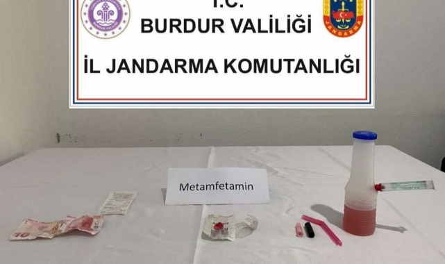 Durdurulan araçtan uyuşturucu çıktı