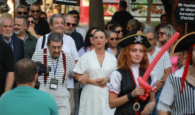 Efes Tiyatro Festivali başladı