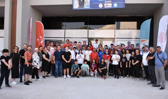 Elazığ’da Havalı Silahlar Yıldızlar Yarışması sona erdi