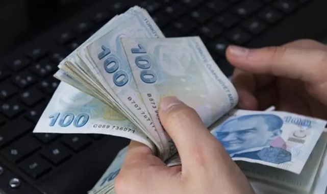 Emekli aylığı alıp çalışanlar dikkat!