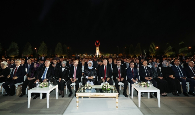 Erdoğan: "Asıl büyük kutlamayı 29 Ekim'de yapacağız"