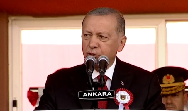 Erdoğan: Hava savunma sistemi vermeyenlere satacak hale geleceğiz