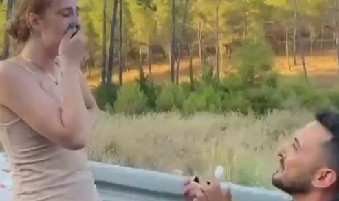 Evlilik teklifi öncesi dayak yedi, sevgilisini krize soktu