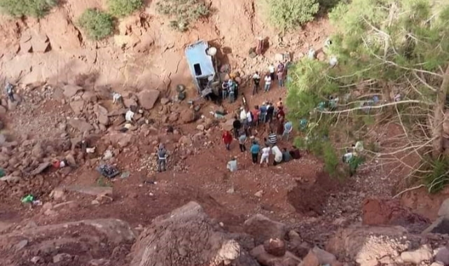Fas’ta minibüs şarampole yuvarlandı: 24 ölü
