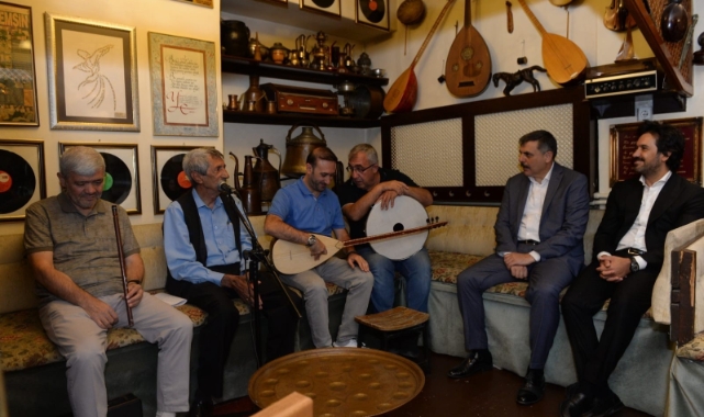 Festival coşkusu sürüyor