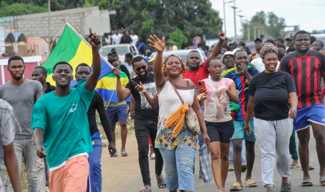 Gabon’da geçici hükümetin görev tarihi belli oldu