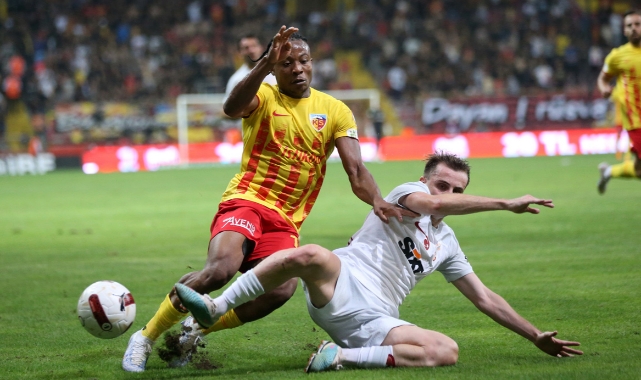 Galatasaray sezonu 1 puanla açtı