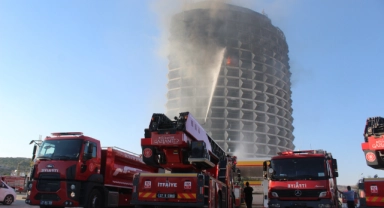 Gaziantep'teki otel yangını kontrol altına alındı