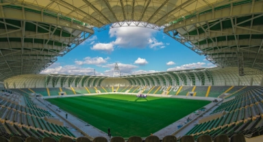 Göztepe'de stadyum krizi