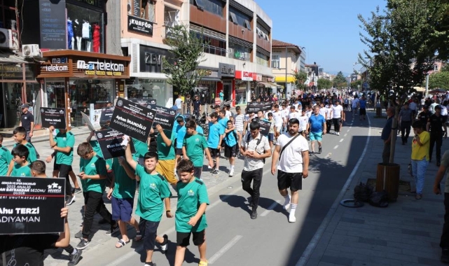 Güreşçiler Düzce’de yarışacak