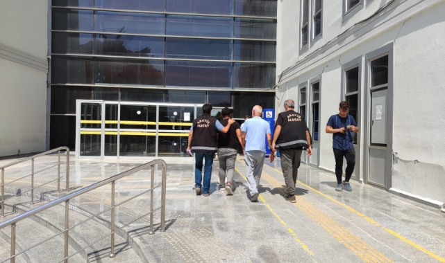 Hatay’da aranan şahıslar yakalandı