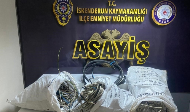 Hırsızlar polisten kaçamadı