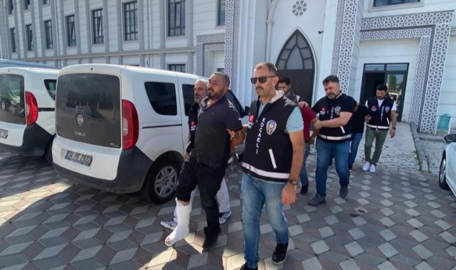 Husumetliler arasında bıçaklı kavga! 1 ölü 3 tutuklu