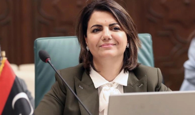 İsrailli mevkidaşı ile gayriresmi görüşmüştü! Görevden alındı
