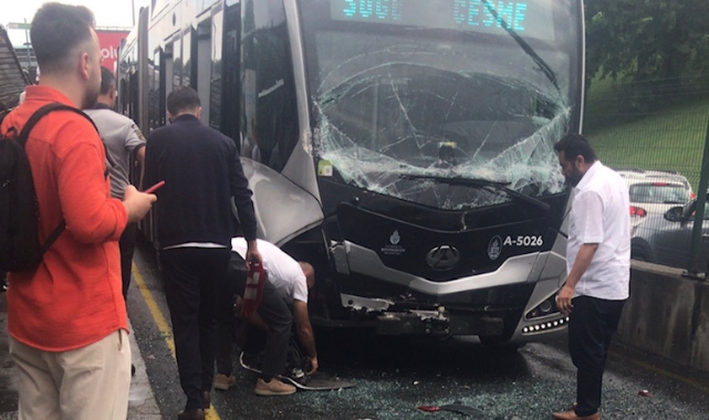 İstanbul'da iki ayrı metrobüs kazası
