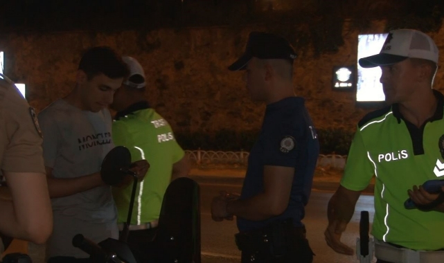 İstanbul'da motosikletliler denetlendi