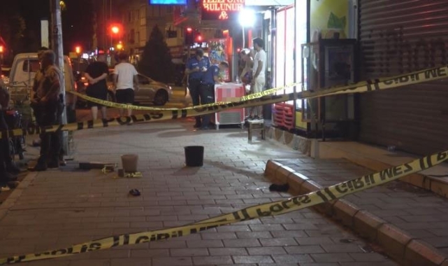 İzmir’de esnaf kavgası kanlı bitti