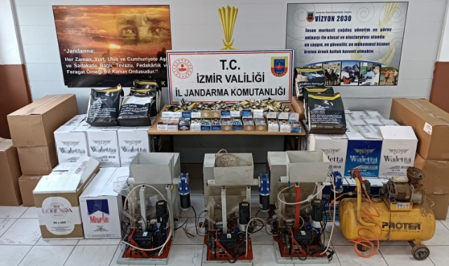 İzmir'de kaçakçılığa geçit yok! 2 tutuklama