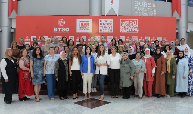 Kadın girişimciler dijital pazarlama eğitimi aldı