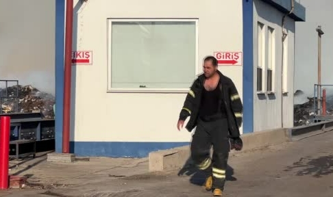 Kağıt fabrikası yangını kontrol altına alındı