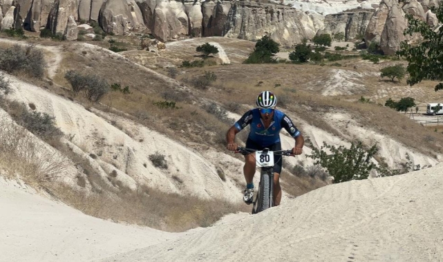 Kapadokya’da 35 kilometre pedal çevirdiler